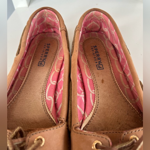 Sperry Top-Sider Camel with Pink Inner Trim and Soles Size 7 - Picture 2 of 9